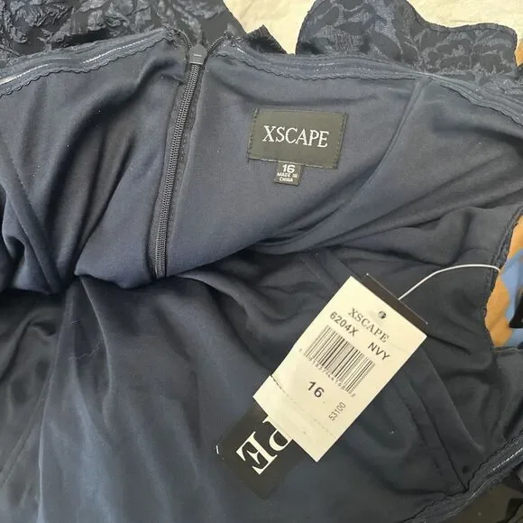 NEW $288 XSCAPE [ 16 ] Ruffle Off‎ the Shoulder Brocade Gown Navy Blue #S1669 - Picture 3 of 4